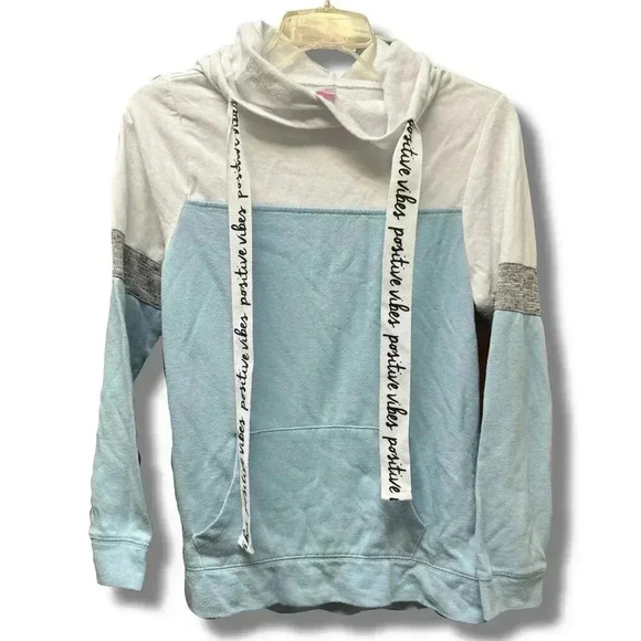 No Boundaries Juniors' XS Blue Colorblock Varsity Pullover Hoodie - Picture 3 of 7